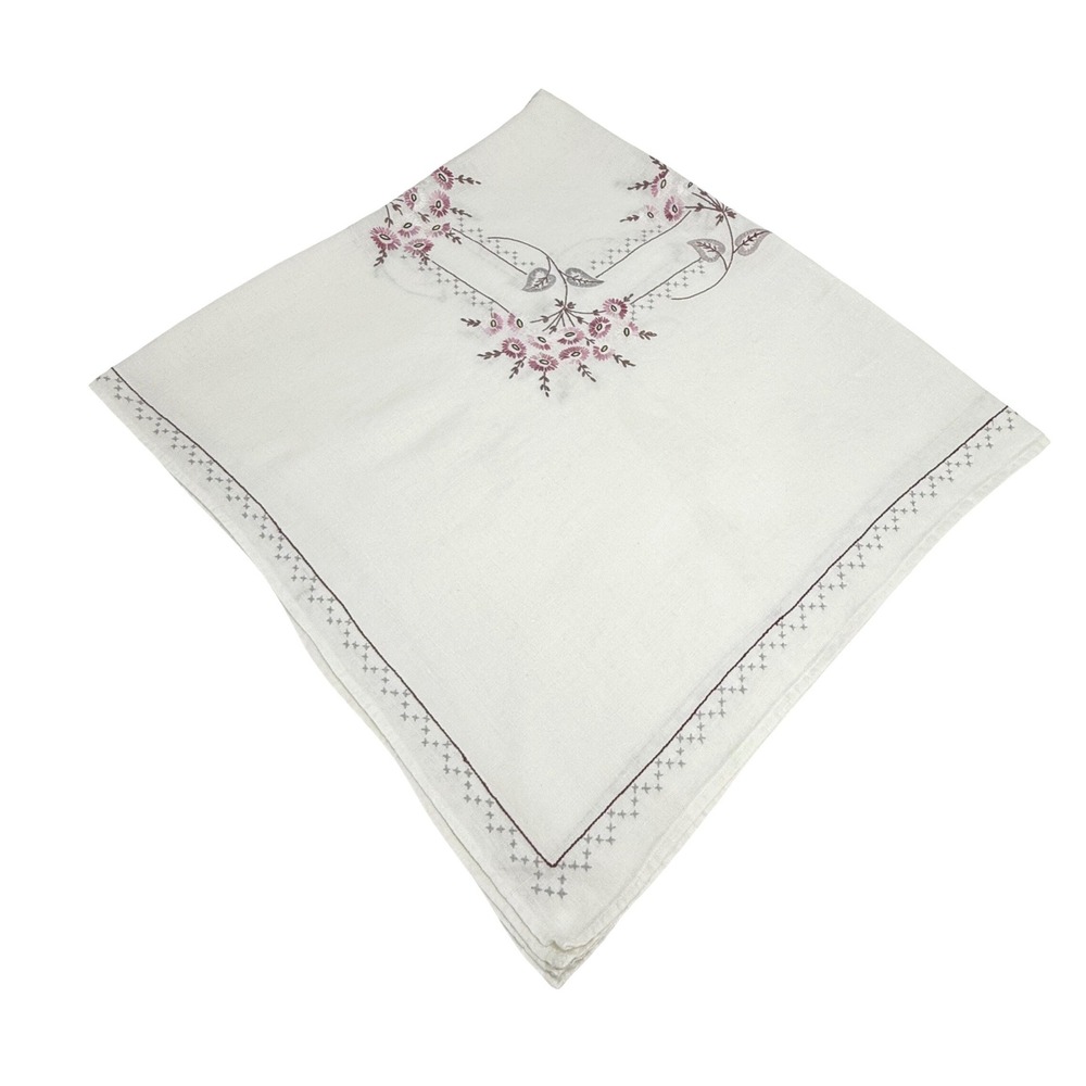Vintage Floral Embroidered Tablecloth 48x45 White Pink Cottagecore Decor‎ - Picture 2 of 6